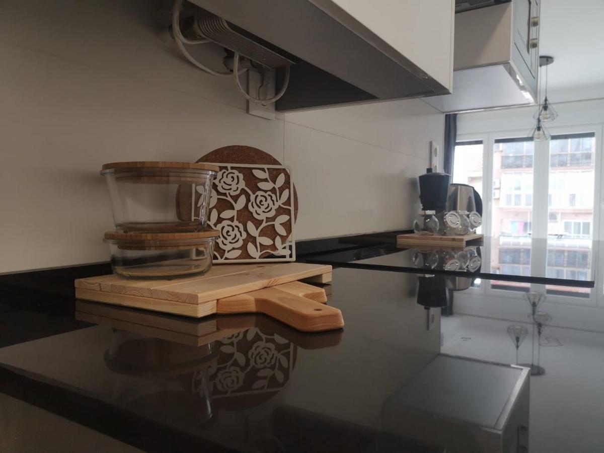 Love Rent4 Malaga Loft Екстер'єр фото
